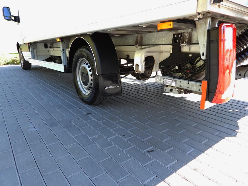 Комбе фургон Mercedes-Benz SPRINTER 315: слика 14