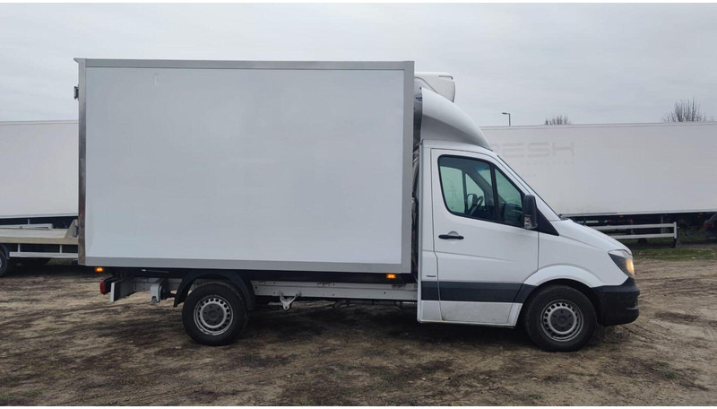 Mercedes-Benz Sprinter 316 cdi - Carrier Xarios 500 frigo - 3,5t - 220V - Комбе ладилник: слика 3 Mercedes-Benz Sprinter 316 cdi - Carrier Xarios 500 frigo - 3,5t - 220V - Комбе ладилник: слика 3