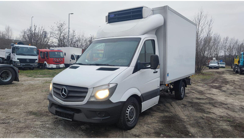 Mercedes-Benz Sprinter 316 cdi - Carrier Xarios 500 frigo - 3,5t - 220V - Комбе ладилник: слика 2 Mercedes-Benz Sprinter 316 cdi - Carrier Xarios 500 frigo - 3,5t - 220V - Комбе ладилник: слика 2
