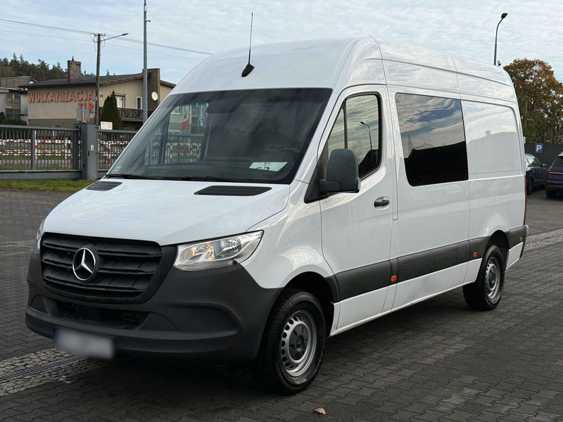 Mercedes-Benz Sprinter 319 CDI V6 L2H2 - Минибус, Патничко комбе: слика 2 Mercedes-Benz Sprinter 319 CDI V6 L2H2 - Минибус, Патничко комбе: слика 2