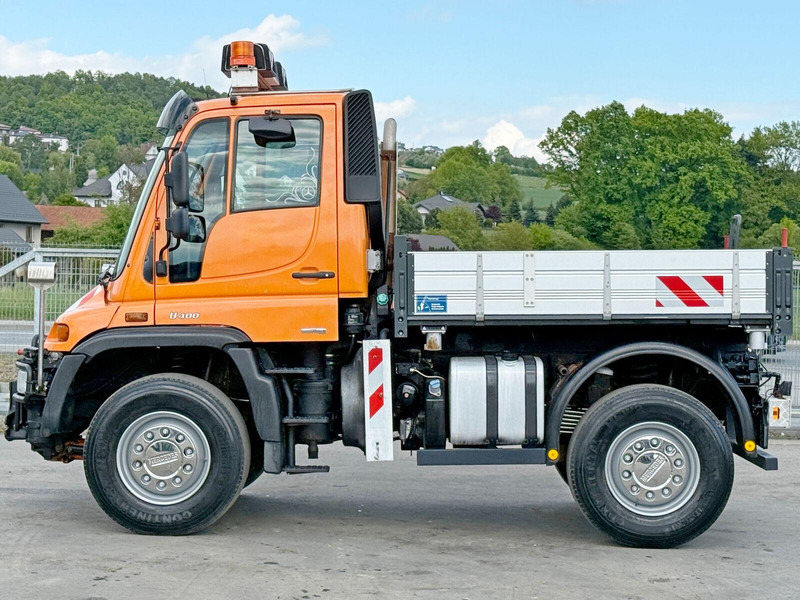 Mercedes-Benz UNIMOG 400 * KIPPER 2,40 * 4x4 * TOPZUSTAND - Кипер: слика 4 Mercedes-Benz UNIMOG 400 * KIPPER 2,40 * 4x4 * TOPZUSTAND - Кипер: слика 4