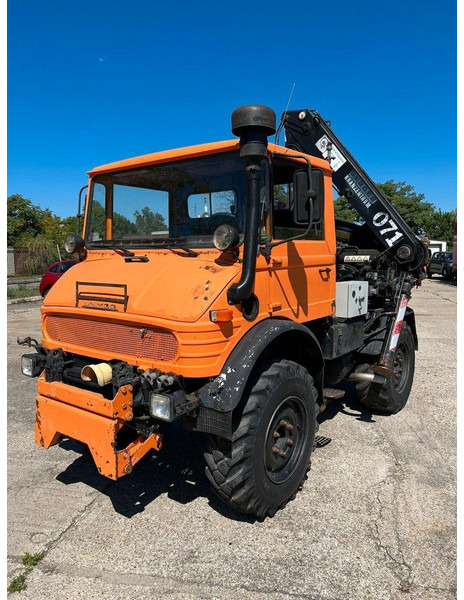 Mercedes-Benz UNIMOG - Градинарски ситнач за земја: слика 2 Mercedes-Benz UNIMOG - Градинарски ситнач за земја: слика 2