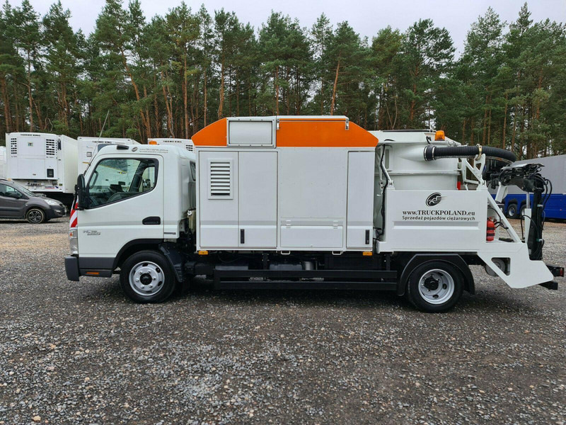 Mitsubishi CANTER Szippantóskocsi - Вакуумски камион: слика 3 Mitsubishi CANTER Szippantóskocsi - Вакуумски камион: слика 3