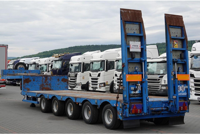 Nooteboom NISKOPODWOZIE - Полуприколка за низок утовар: слика 1 Nooteboom NISKOPODWOZIE - Полуприколка за низок утовар: слика 1