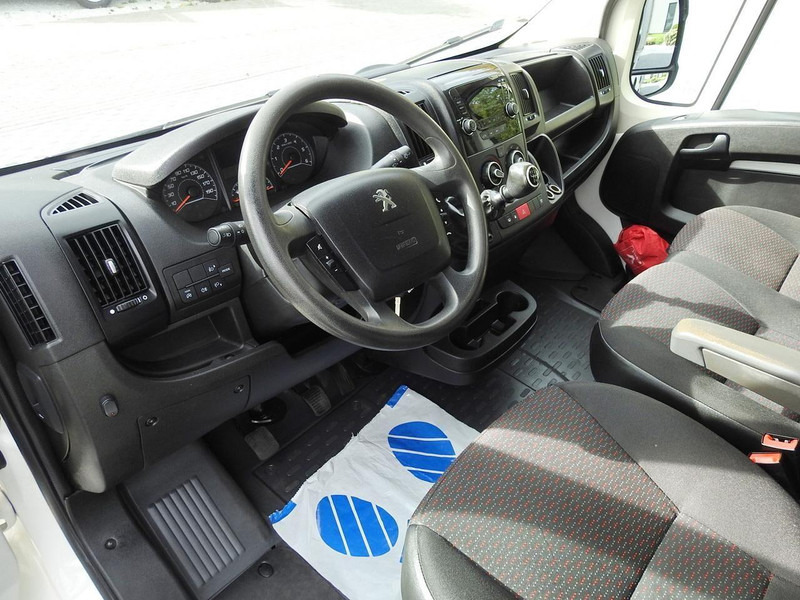 Peugeot BOXER SKRZYNIA PODWÓJNA KABINA DOKA 7 MIEJSC KLIMATYZACJA  140KM - Комбе со церада, Комби со двојна кабина: слика 2 Peugeot BOXER SKRZYNIA PODWÓJNA KABINA DOKA 7 MIEJSC KLIMATYZACJA  140KM - Комбе со церада, Комби со двојна кабина: слика 2