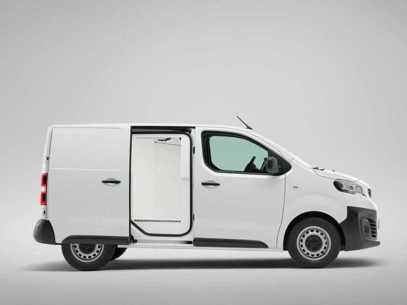 Peugeot Expert BlueHDI 100 L2 Hűtős furgon Frigo 3500 - Комбе ладилник: слика 2 Peugeot Expert BlueHDI 100 L2 Hűtős furgon Frigo 3500 - Комбе ладилник: слика 2