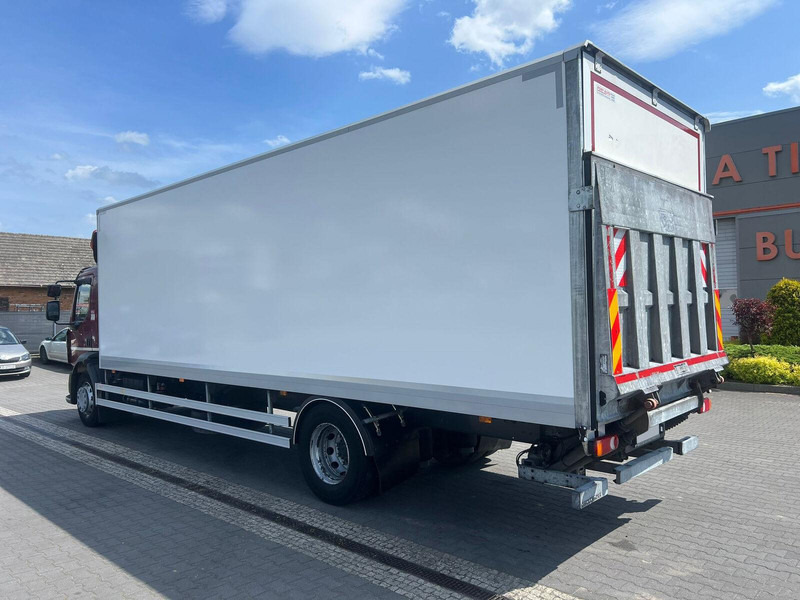 Renault D 18 250 DTI 18T REFRIGERATOR + LIFT - Камион ладилник: слика 3 Renault D 18 250 DTI 18T REFRIGERATOR + LIFT - Камион ладилник: слика 3