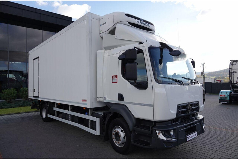 Renault D 250 / CHŁODNIA - 6,7 m / THERMO KING T 600R / + WINDA ZAŁADOWC - Камион ладилник: слика 3 Renault D 250 / CHŁODNIA - 6,7 m / THERMO KING T 600R / + WINDA ZAŁADOWC - Камион ладилник: слика 3