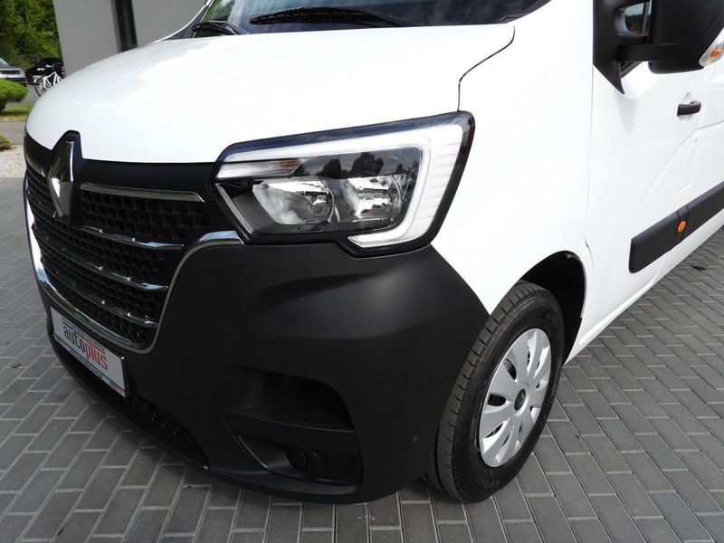 Лизинг на Renault MASTER FURGON BRYGADÓWKA 7 MIEJSC TEMPOMAT NAWIGACJA LEDY KLIMAT Renault MASTER FURGON BRYGADÓWKA 7 MIEJSC TEMPOMAT NAWIGACJA LEDY KLIMAT: слика 19