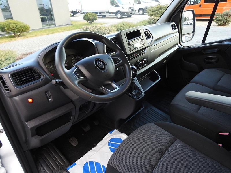 Renault MASTER WYWROTKA TEMPOMAT KLIMATYZACJA LEDY BLIŹNIACZE KOŁA 130K - Комби кипер: слика 2 Renault MASTER WYWROTKA TEMPOMAT KLIMATYZACJA LEDY BLIŹNIACZE KOŁA 130K - Комби кипер: слика 2