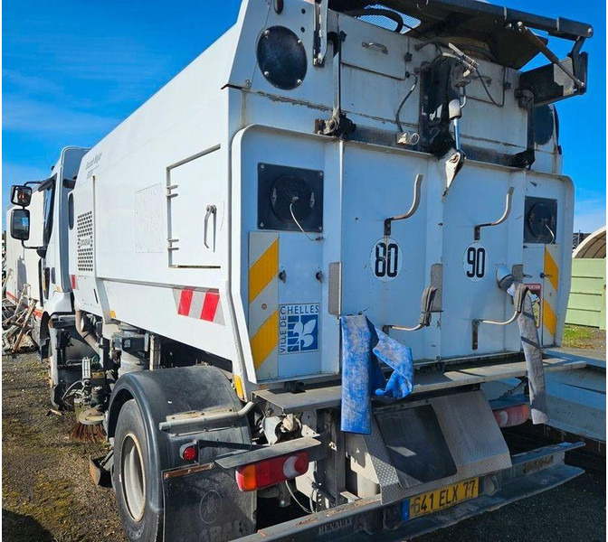 Renault MIDLUM 220 Dxi - Road sweeper truck - Возило за метење: слика 3 Renault MIDLUM 220 Dxi - Road sweeper truck - Возило за метење: слика 3