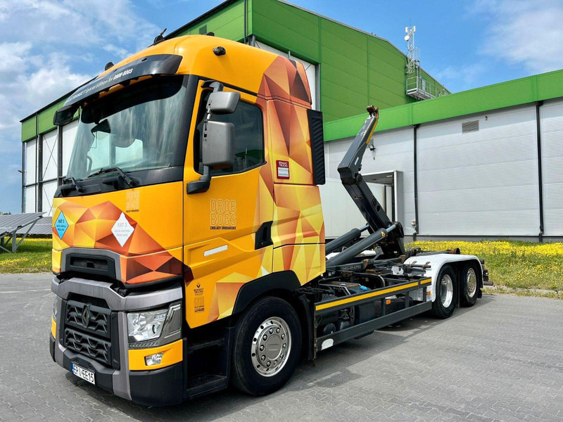Renault T Solo ohne Abrollkipper oder Meiller-Haken - Камион со платформа, Камион со кран: слика 1 Renault T Solo ohne Abrollkipper oder Meiller-Haken - Камион со платформа, Камион со кран: слика 1