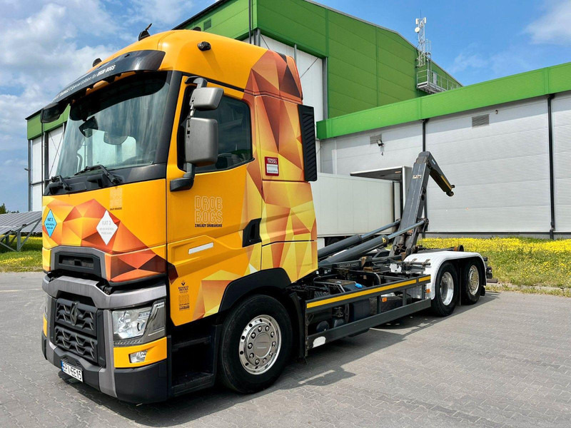 Renault T Solo ohne Abrollkipper oder Meiller-Haken - Камион со платформа, Камион со кран: слика 2 Renault T Solo ohne Abrollkipper oder Meiller-Haken - Камион со платформа, Камион со кран: слика 2