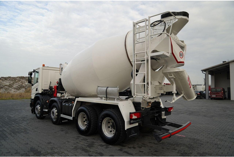 Scania P 410 / 8x4 / BETONOMIESZARKA / GRUSZKA / PUTZMEISTER / 9m3 / AU - Камион миксер за бетон: слика 3 Scania P 410 / 8x4 / BETONOMIESZARKA / GRUSZKA / PUTZMEISTER / 9m3 / AU - Камион миксер за бетон: слика 3