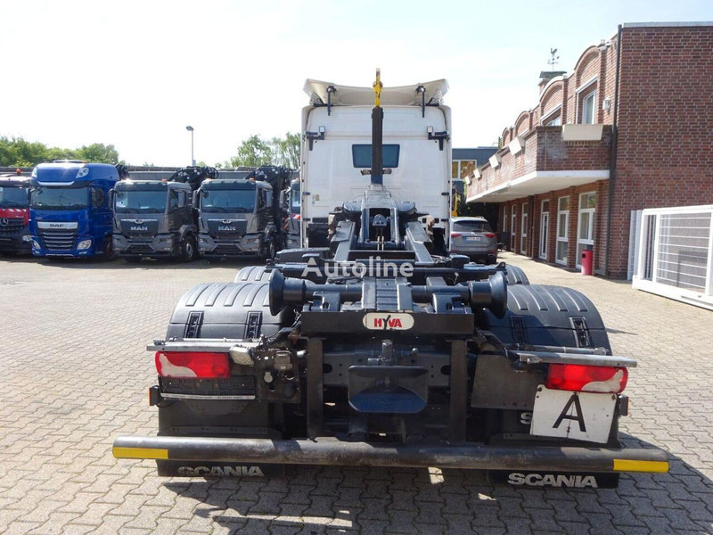Камион со кука за подигање Scania R450 Hook lift truck 6x2: слика 7