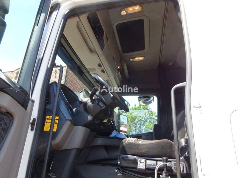 Камион со кука за подигање Scania R450 Hook lift truck 6x2: слика 11