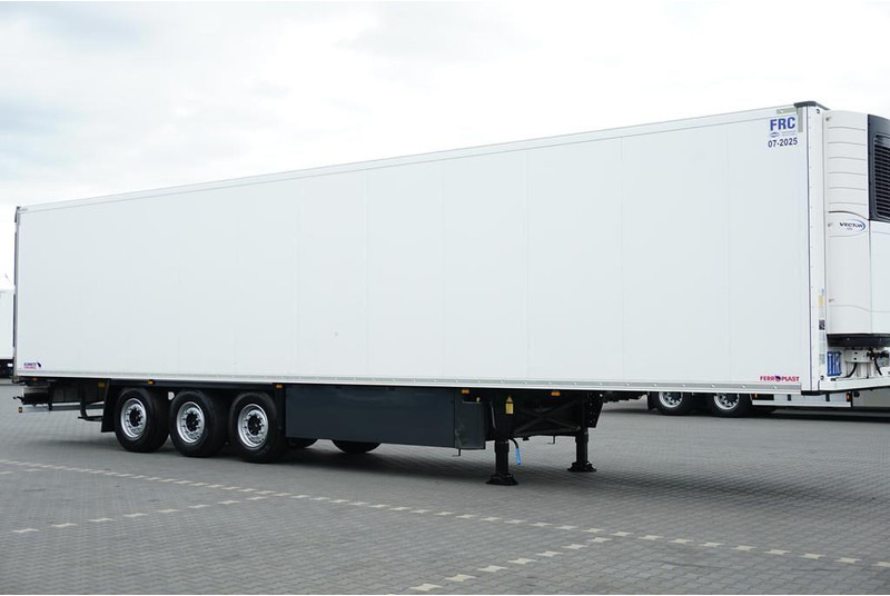 Schmitz Cargobull CHŁODNIA / CARRIER VECTOR 1350 - Полуприколка ладилник: слика 4 Schmitz Cargobull CHŁODNIA / CARRIER VECTOR 1350 - Полуприколка ладилник: слика 4