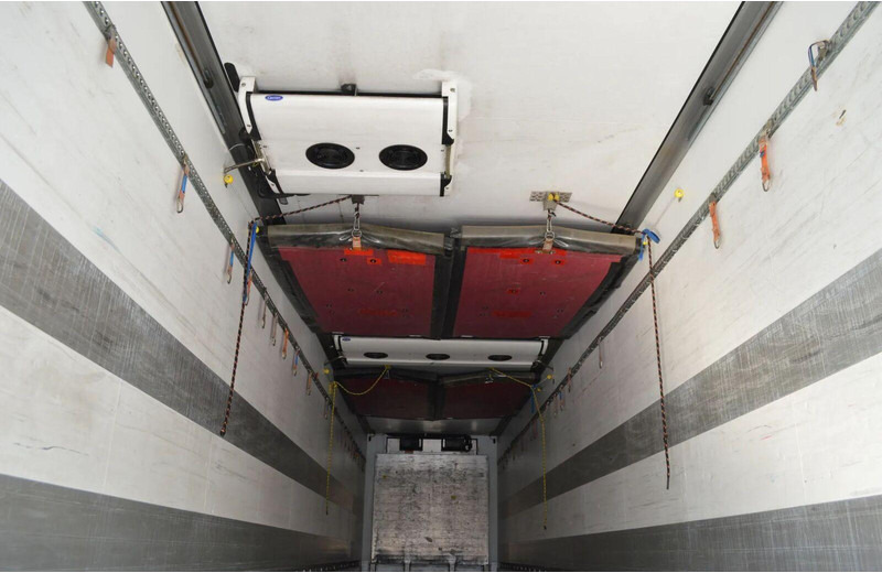 Schmitz Cargobull SKO 24REFRIGERATOR + LIFT ROLLER SHUTTER CARRIER VECTOR 1850Mtº - Полуприколка ладилник: слика 4 Schmitz Cargobull SKO 24REFRIGERATOR + LIFT ROLLER SHUTTER CARRIER VECTOR 1850Mtº - Полуприколка ладилник: слика 4