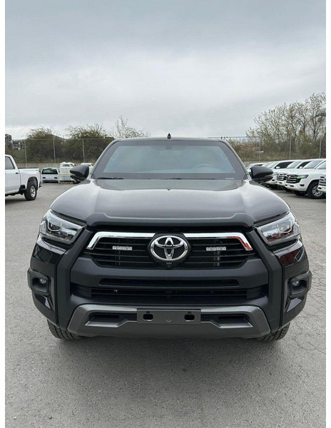 Toyota Hilux Armored SUV - SUV: слика 3 Toyota Hilux Armored SUV - SUV: слика 3