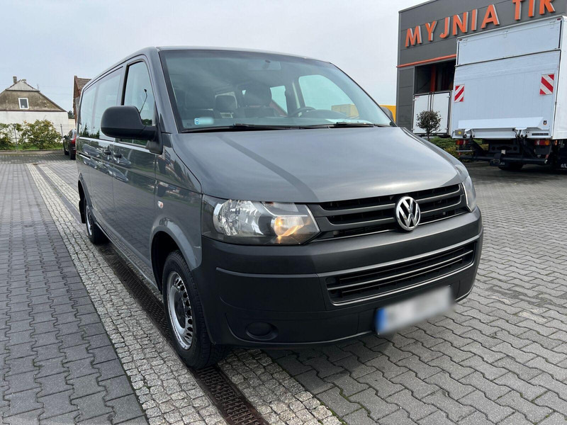 Volkswagen Transporter T5 9-sits 9 Person TOP - Минибус, Патничко комбе: слика 5 Volkswagen Transporter T5 9-sits 9 Person TOP - Минибус, Патничко комбе: слика 5