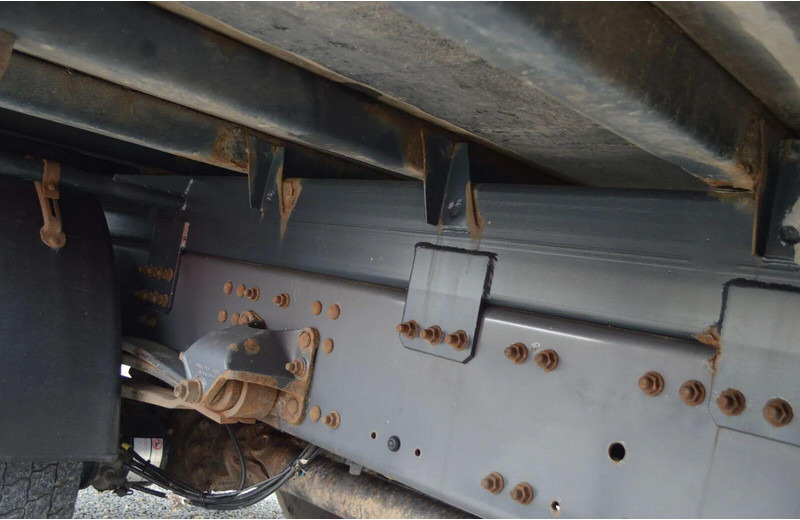 Volvo FE 18.320 FLATBED CRANE - Камион со платформа, Камион со кран: слика 5 Volvo FE 18.320 FLATBED CRANE - Камион со платформа, Камион со кран: слика 5