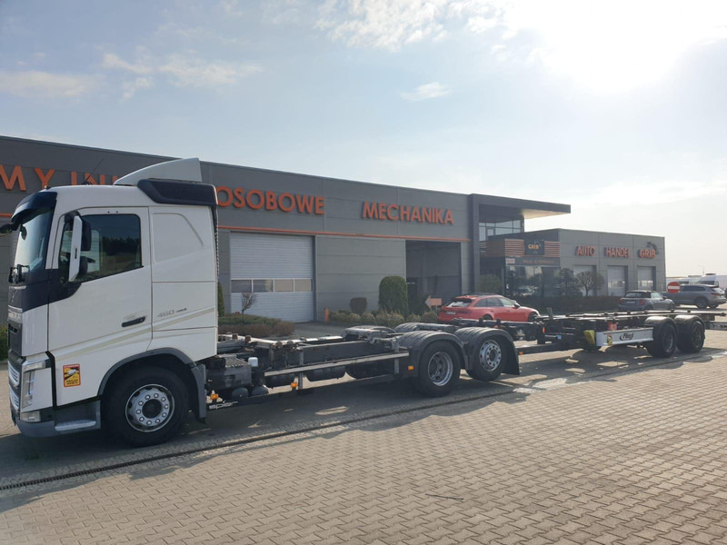 Volvo FH 460 EURO 6 BDF SWAP CHASSIS + TRAILER FLIEGL TWP180 - Камион со кабинска шасија: слика 2 Volvo FH 460 EURO 6 BDF SWAP CHASSIS + TRAILER FLIEGL TWP180 - Камион со кабинска шасија: слика 2