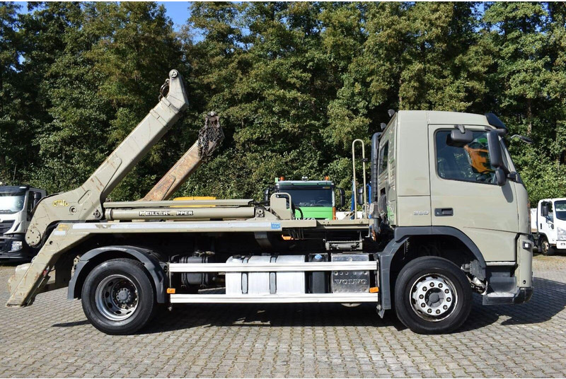 Volvo FM 330 BL - Meiller AK 12 LTD Absetzkipper - Камион за подигање контејнери: слика 4 Volvo FM 330 BL - Meiller AK 12 LTD Absetzkipper - Камион за подигање контејнери: слика 4