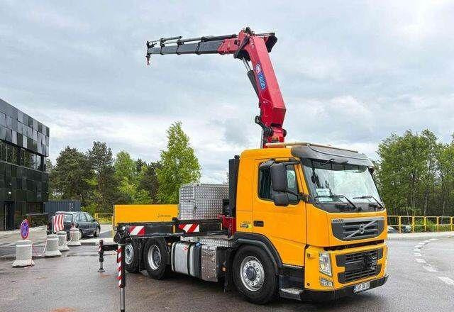 Volvo FM 460 6x4x4 HMF 3220 Crane HDS - Камион со платформа, Камион со кран: слика 2 Volvo FM 460 6x4x4 HMF 3220 Crane HDS - Камион со платформа, Камион со кран: слика 2