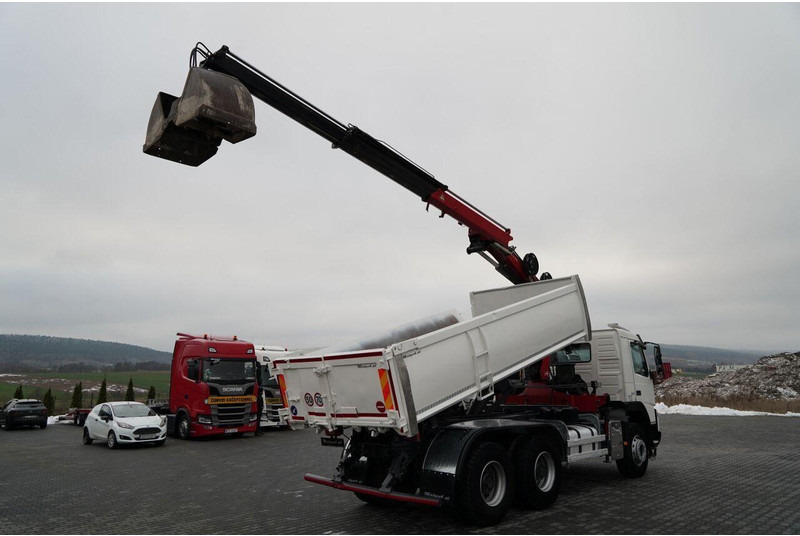 Volvo FMX 380 / 6x4 / WYWROTKA + HDS HMF 1820 K2 / HYDROBURTA / STEROW - Кипер, Камион со кран: слика 4 Volvo FMX 380 / 6x4 / WYWROTKA + HDS HMF 1820 K2 / HYDROBURTA / STEROW - Кипер, Камион со кран: слика 4