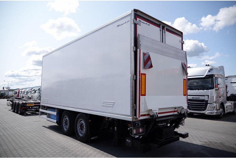 Wielton PRZYCZEPA CHŁODNIA / IGLOOCAR / THERMO KING - FRIGOBLOCK / WINDA - Приколка ладилник: слика 3 Wielton PRZYCZEPA CHŁODNIA / IGLOOCAR / THERMO KING - FRIGOBLOCK / WINDA - Приколка ладилник: слика 3