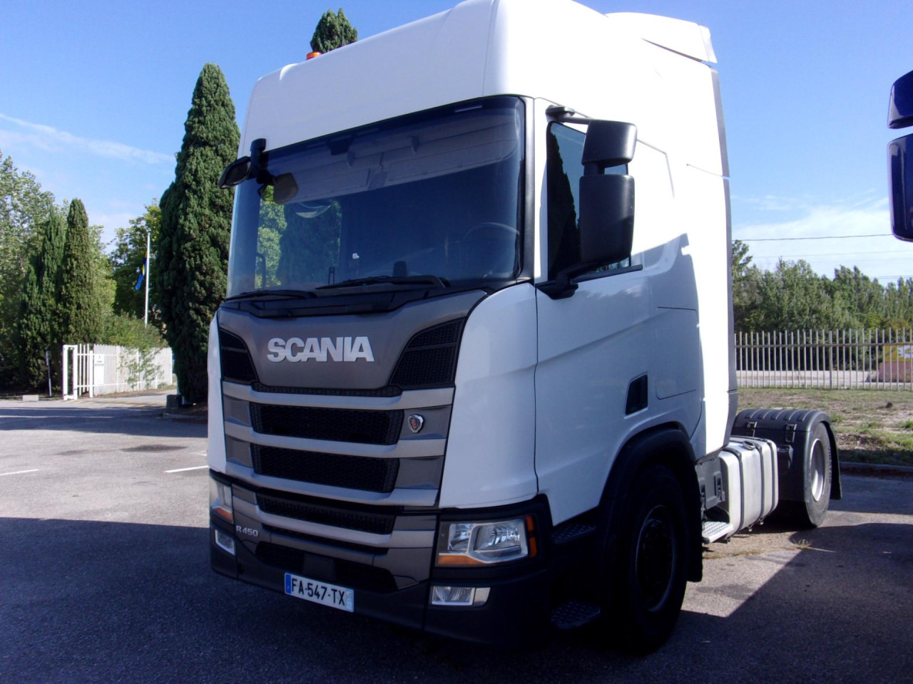 SCANIA R 450 A4x2NA - Камион влекач: слика 1 SCANIA R 450 A4x2NA - Камион влекач: слика 1