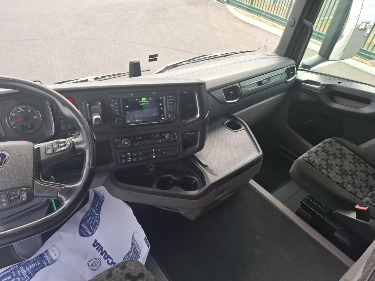 SCANIA SCANIA R500 CR20H - Камион влекач: слика 4 SCANIA SCANIA R500 CR20H - Камион влекач: слика 4