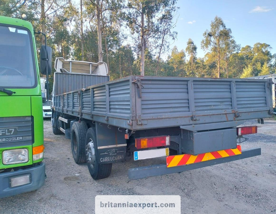 DAF CF75 310 | ZF Automatic Gearbox | Euro 3 | 6x2 26 Ton | - Камион со платформа: слика 4 DAF CF75 310 | ZF Automatic Gearbox | Euro 3 | 6x2 26 Ton | - Камион со платформа: слика 4
