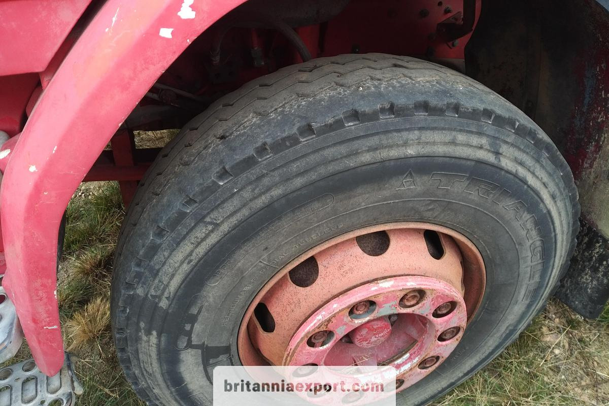 Камион со церада SCANIA P 92H | 6x2 10 tyres | On springs | Manual Pump  | 26 ton: слика 11