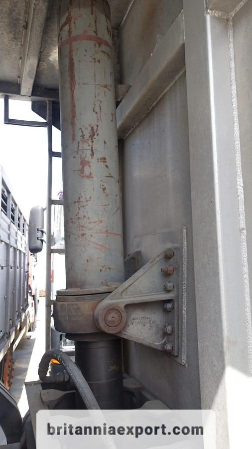 VOLVO FL7 260 Intercooler 6X2 Tipper – 26 Ton | 8 Tyres | Export Ready - Кипер: слика 5 VOLVO FL7 260 Intercooler 6X2 Tipper – 26 Ton | 8 Tyres | Export Ready - Кипер: слика 5