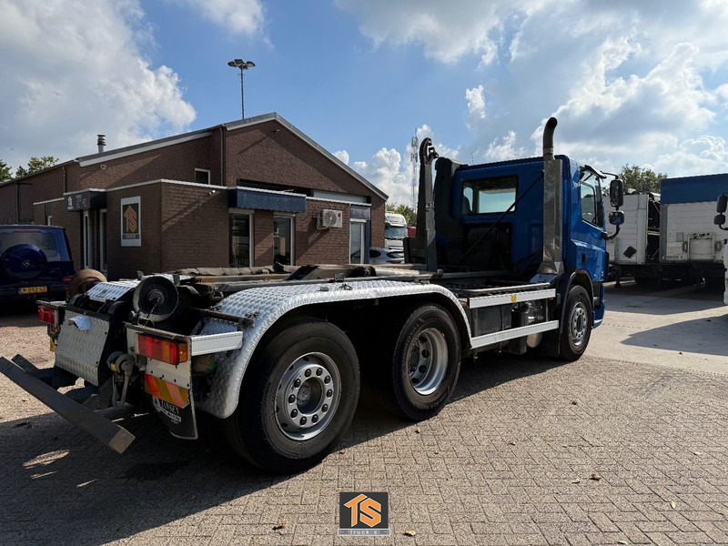 DAF FAN CF75 310 - AUTOMATIC - E4 - NL TOP TRUCK - TUV 2/26 - Транспортер на контејнер/ Камион со променливо тело: слика 4 DAF FAN CF75 310 - AUTOMATIC - E4 - NL TOP TRUCK - TUV 2/26 - Транспортер на контејнер/ Камион со променливо тело: слика 4