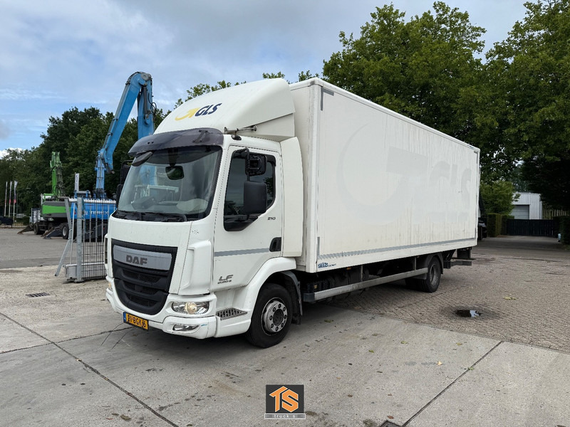 DAF LF 210 FA 12 TON - LADEBORDWAND - NL TOP TRUCK - Камион сандучар: слика 1 DAF LF 210 FA 12 TON - LADEBORDWAND - NL TOP TRUCK - Камион сандучар: слика 1