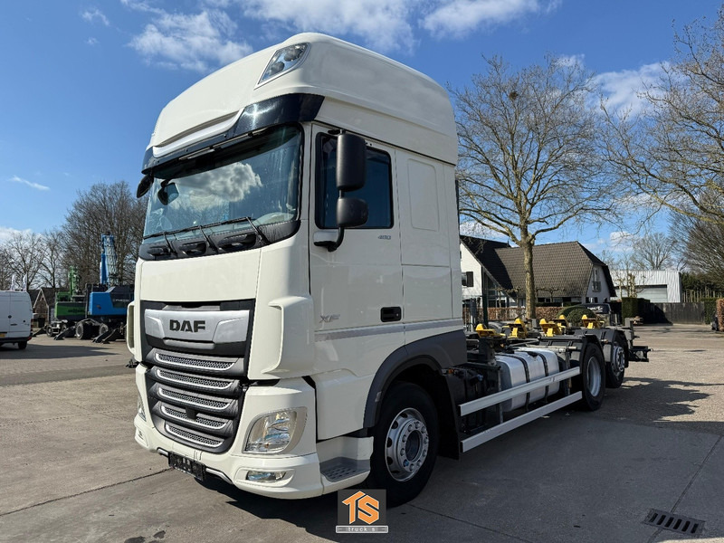 DAF XF 480 FAN SSC - LBW - RETARDER - BDF - KLIMA - GERMAN TRUCK - TOP! - Транспортер на контејнер/ Камион со променливо тело: слика 1 DAF XF 480 FAN SSC - LBW - RETARDER - BDF - KLIMA - GERMAN TRUCK - TOP! - Транспортер на контејнер/ Камион со променливо тело: слика 1