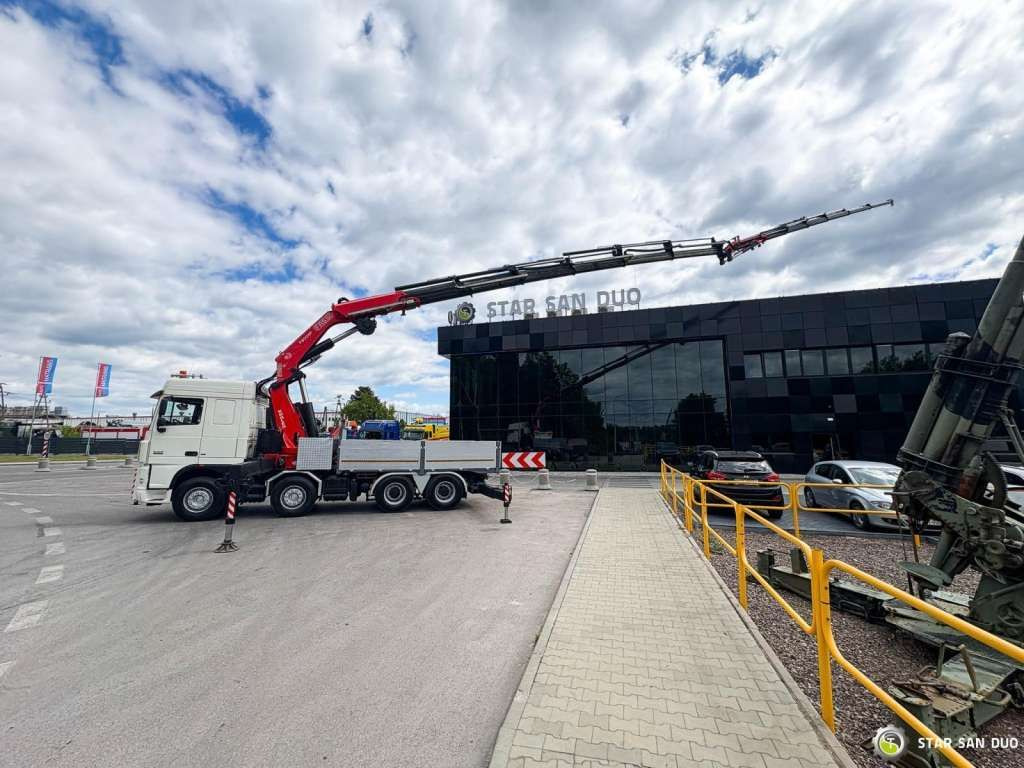 DAF XF 105.510 8x4 FASSI F800 XP Crane Fifth wheel - Камион влекач: слика 3 DAF XF 105.510 8x4 FASSI F800 XP Crane Fifth wheel - Камион влекач: слика 3