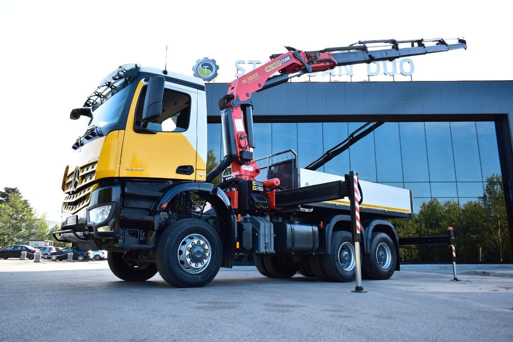 Mercedes-Benz AROCS 6x6 PALFINGER PK 33002 EURO 6 Crane Kran - Камион влекач: слика 2 Mercedes-Benz AROCS 6x6 PALFINGER PK 33002 EURO 6 Crane Kran - Камион влекач: слика 2