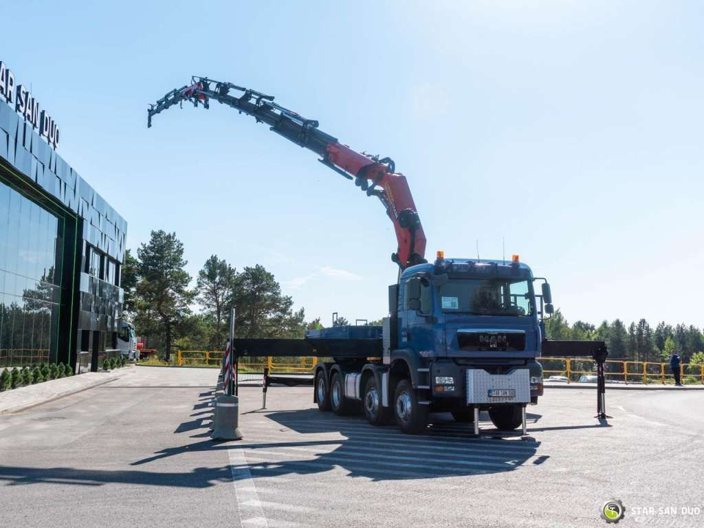 MAN TGA 35.440 8X6H PALFINGER 60002 Semi-trailer - Камион со кран: слика 2 MAN TGA 35.440 8X6H PALFINGER 60002 Semi-trailer - Камион со кран: слика 2
