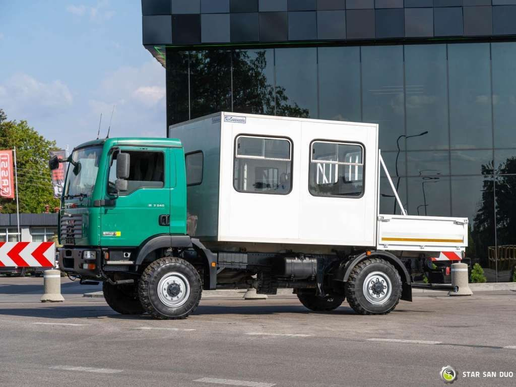 MAN TGM 13.240 4x4 BL Double Cab Camper BUS - Камион со кабинска шасија: слика 4 MAN TGM 13.240 4x4 BL Double Cab Camper BUS - Камион со кабинска шасија: слика 4