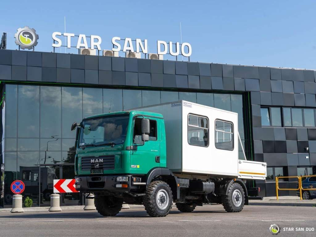 MAN TGM 13.240 4x4 BL Double Cab Camper BUS - Камион со кабинска шасија: слика 1 MAN TGM 13.240 4x4 BL Double Cab Camper BUS - Камион со кабинска шасија: слика 1