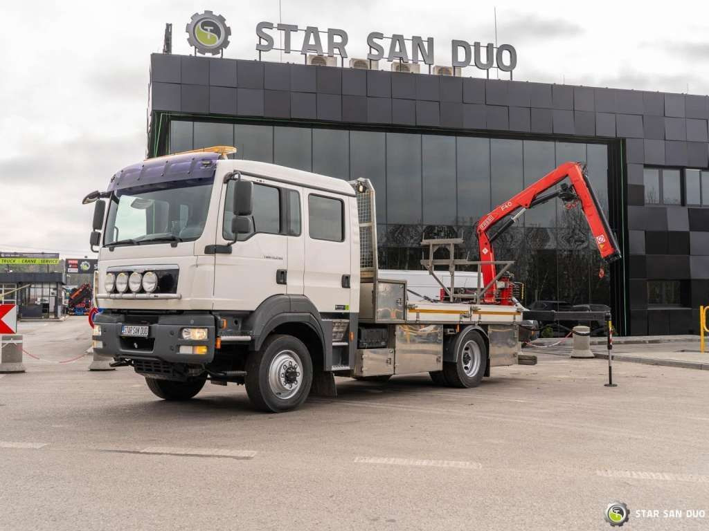 MAN TGM 13.290 4x4 FASSI F40B22 Crane Camper DOKA - Камион со кран: слика 1 MAN TGM 13.290 4x4 FASSI F40B22 Crane Camper DOKA - Камион со кран: слика 1