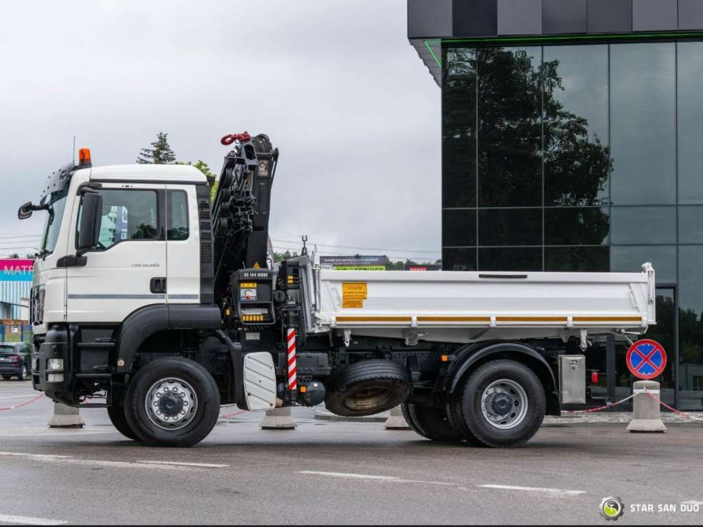 Кипер MAN  TGS 18.360 4x4 HIAB 144 E-4 Crane Kipper: слика 14