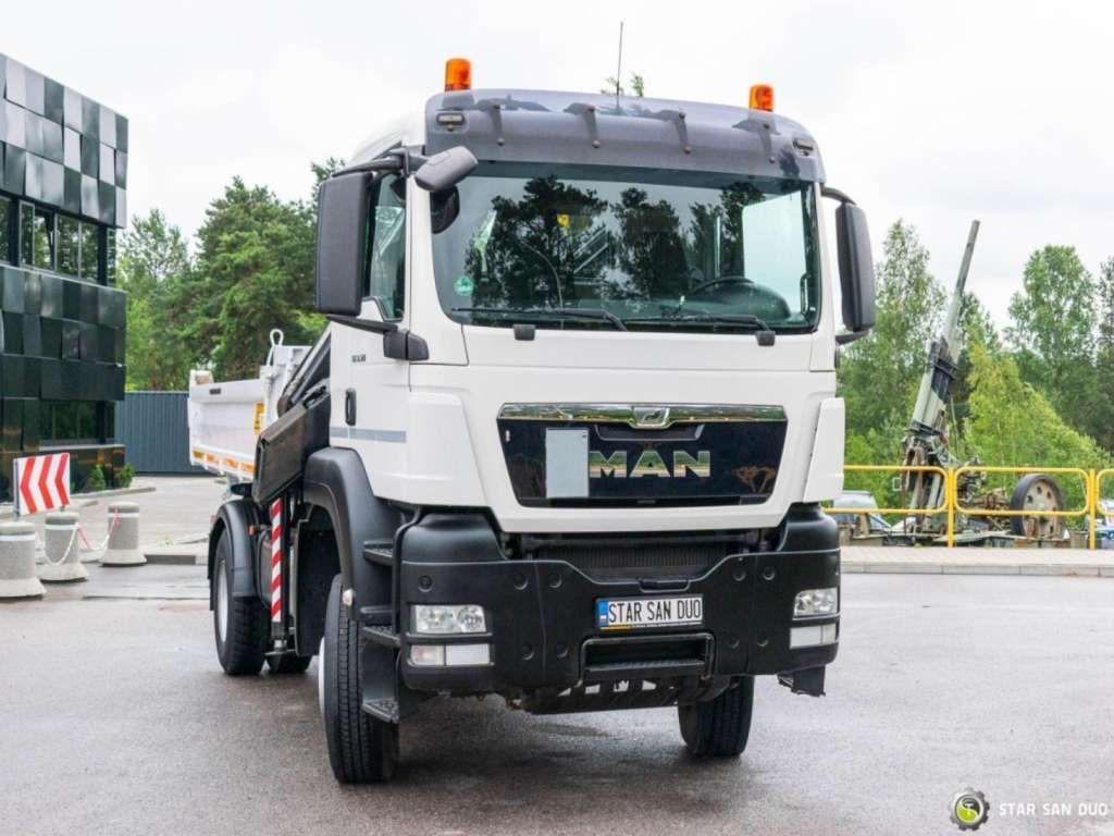 Кипер MAN  TGS 18.360 4x4 HIAB 144 E-4 Crane Kipper: слика 8