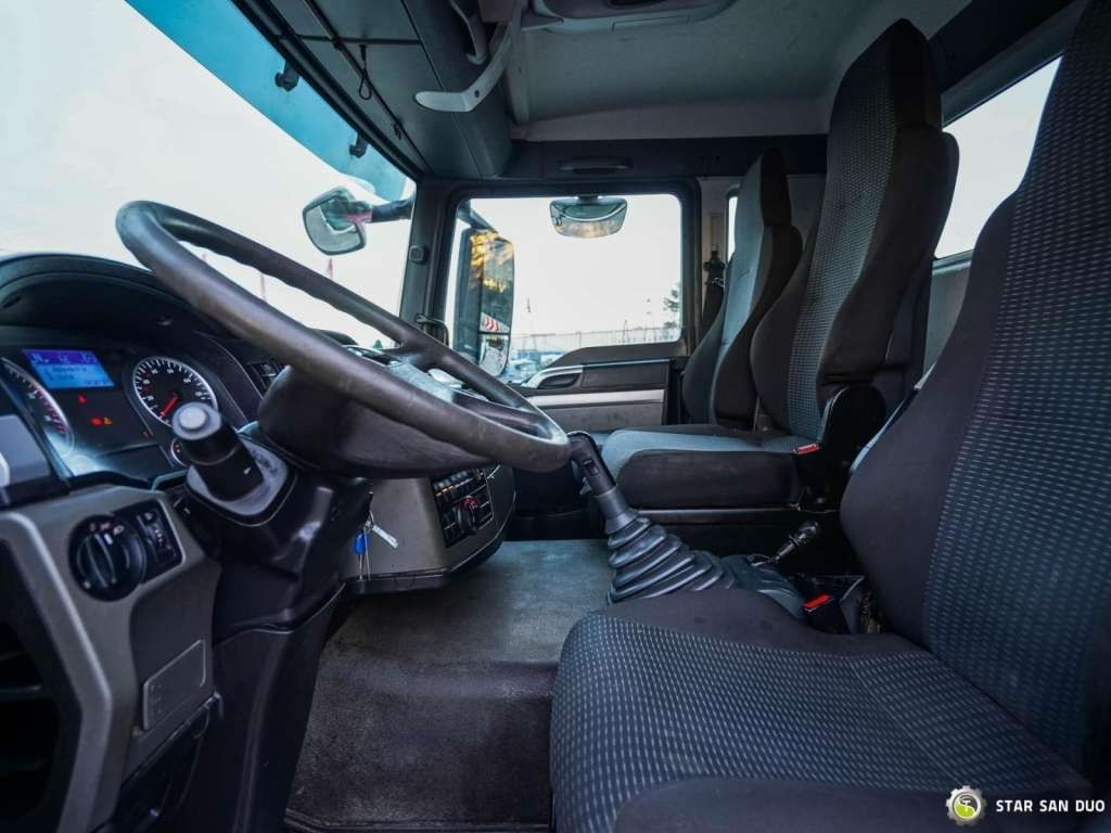 Кипер MAN  TGS 18.360 4x4 HIAB 144 E-4 Crane Kipper: слика 16