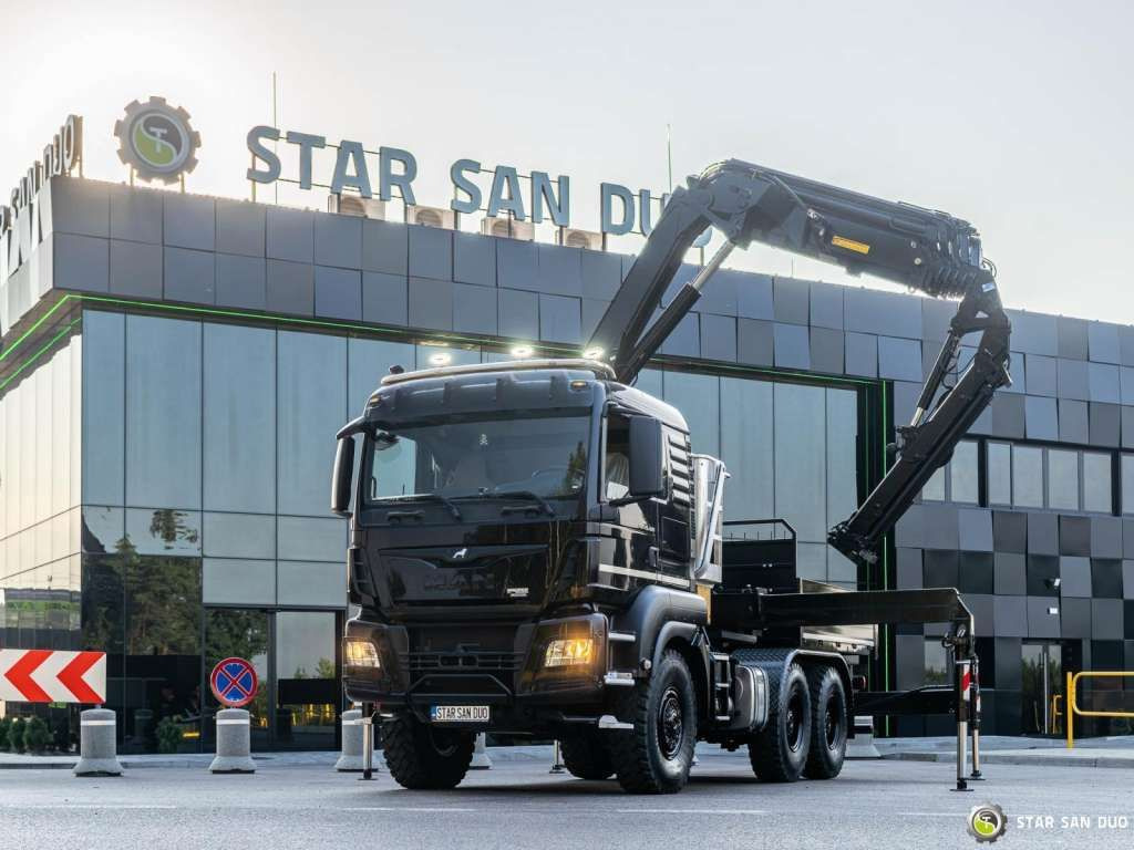 MAN TGS 26.420 6x6 HMF 3000 K6 Fly Jib Crane Basket - Камион со кран: слика 4 MAN TGS 26.420 6x6 HMF 3000 K6 Fly Jib Crane Basket - Камион со кран: слика 4
