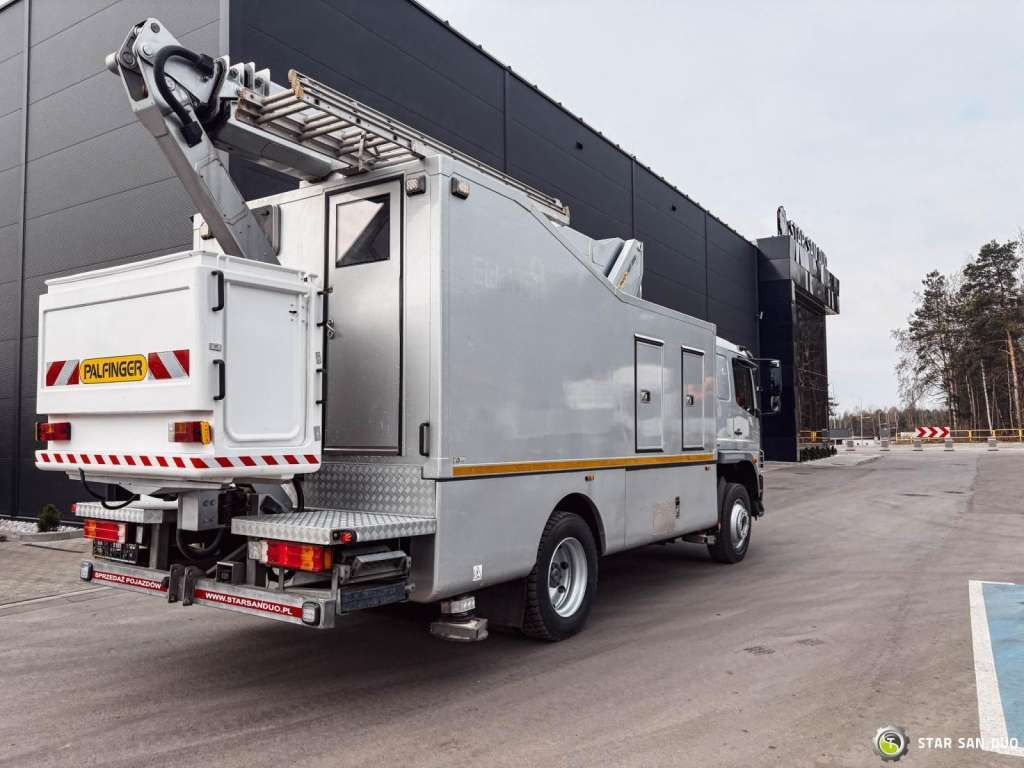 Mercedes-Benz 1529 4x4 Atego Lift Palfinger Wumag WT 230 - Камион со подигачка кошница: слика 2 Mercedes-Benz 1529 4x4 Atego Lift Palfinger Wumag WT 230 - Камион со подигачка кошница: слика 2