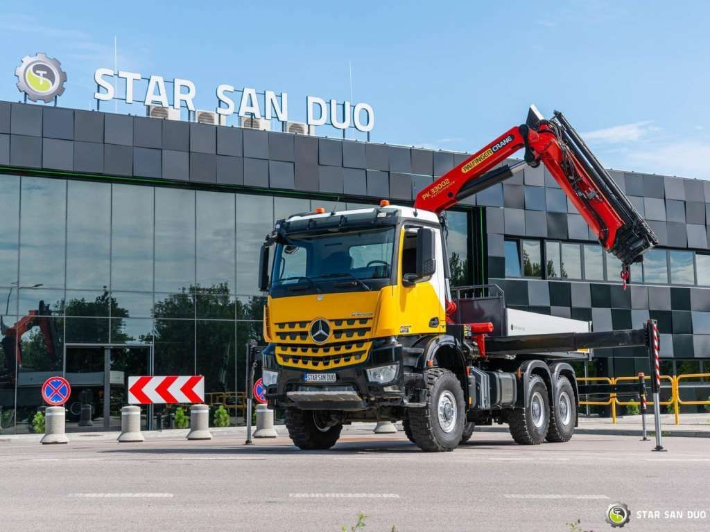 Mercedes-Benz AROCS 3345 6x6 PALFINGER PK 33002 Euro 6 Crane - Камион со кран: слика 5 Mercedes-Benz AROCS 3345 6x6 PALFINGER PK 33002 Euro 6 Crane - Камион со кран: слика 5